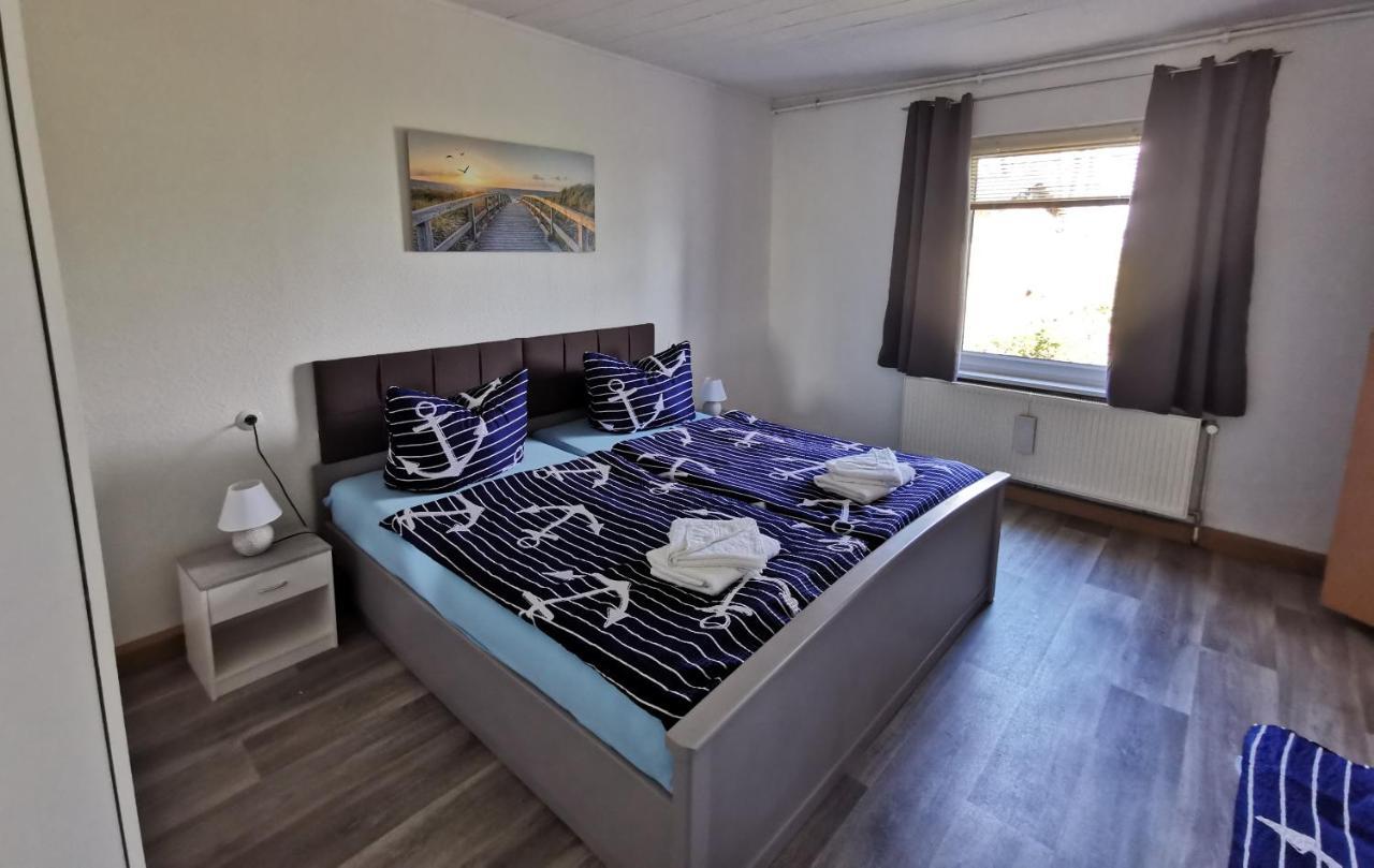 Ferienwohnung Am Stadtrand Garz Ruegen Garz (Rugen) Exterior foto